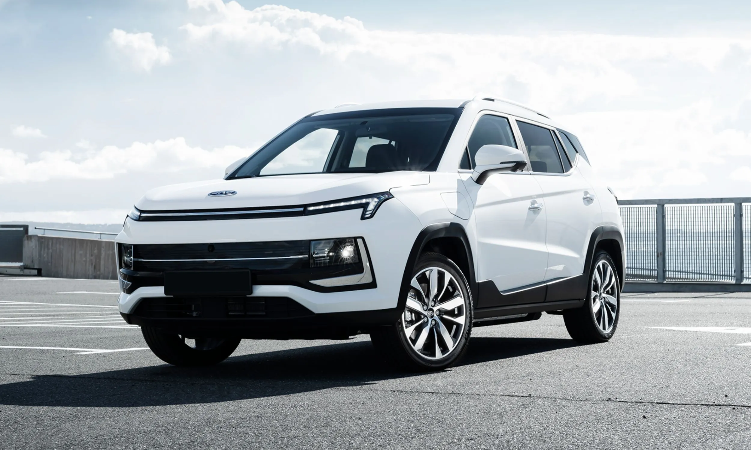 JAC JSE SUV 65.7 kWh – miniatyrbilde 2