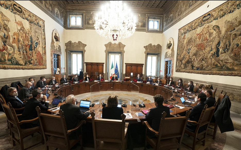 Consiglio dei ministri del governo Draghi riunito a Palazzo Chigi.