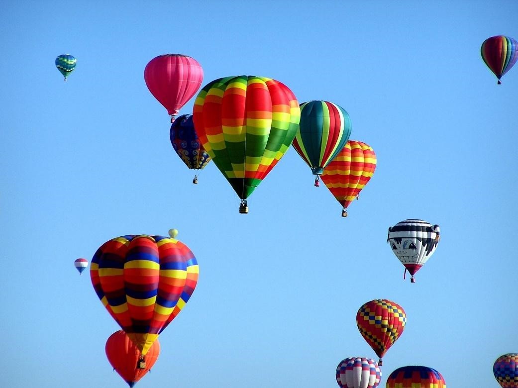 What Equipment Is Needed for Safe Cluster Ballooning