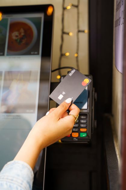 Paiement par carte sur la borne de commande