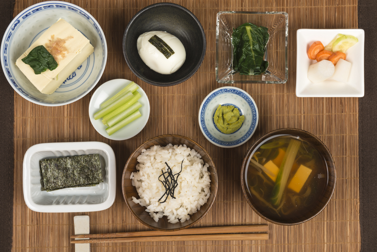 16時間断食中はタンパク質量と糖質量に注意