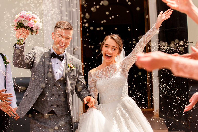 Enjoy Your Wedding Day With Stressless Transportation