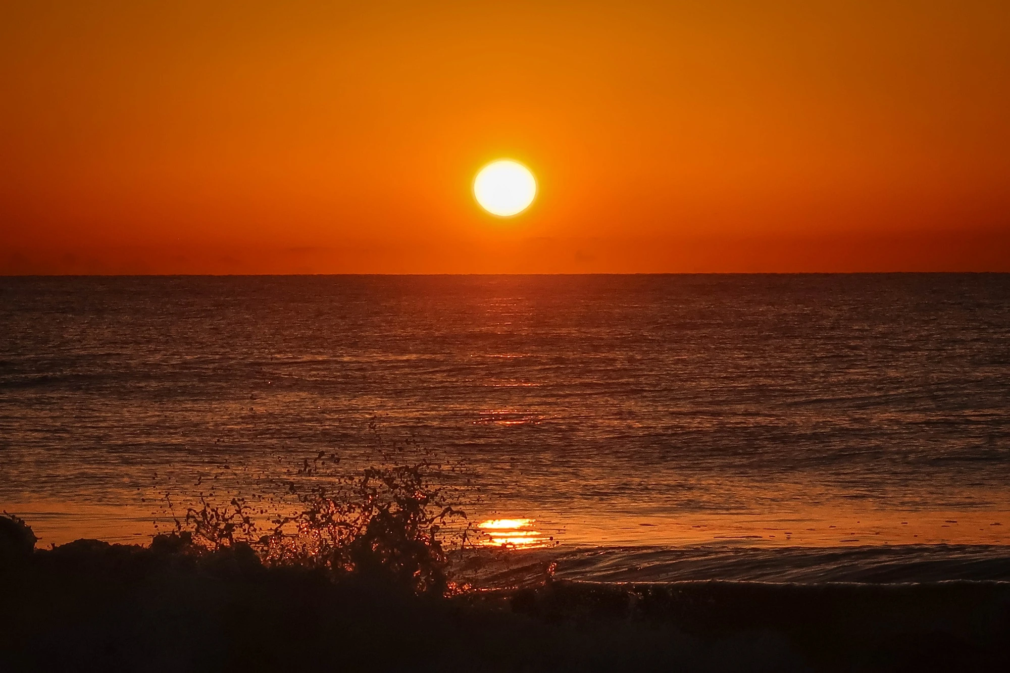 Golden Isles: sunrise over the Atlantic Ocean