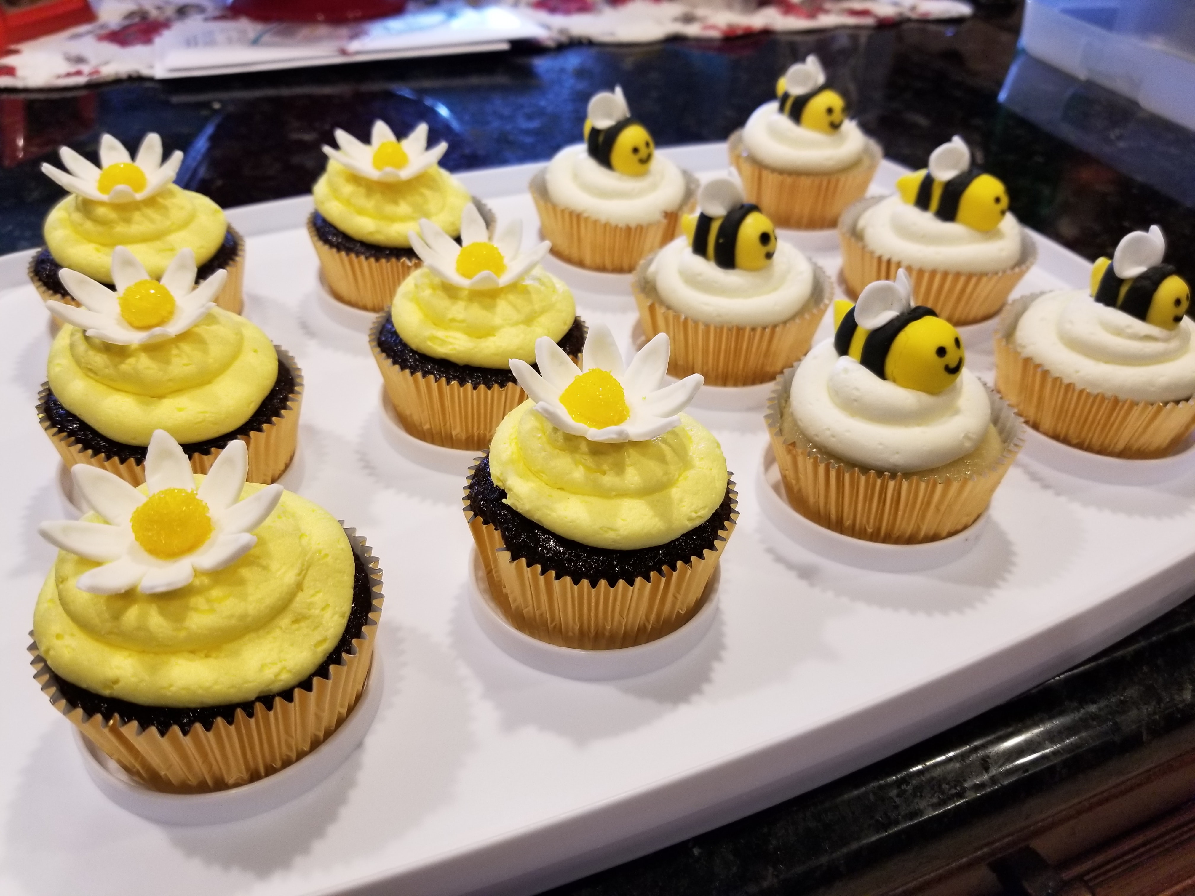 Bee Cupcakes