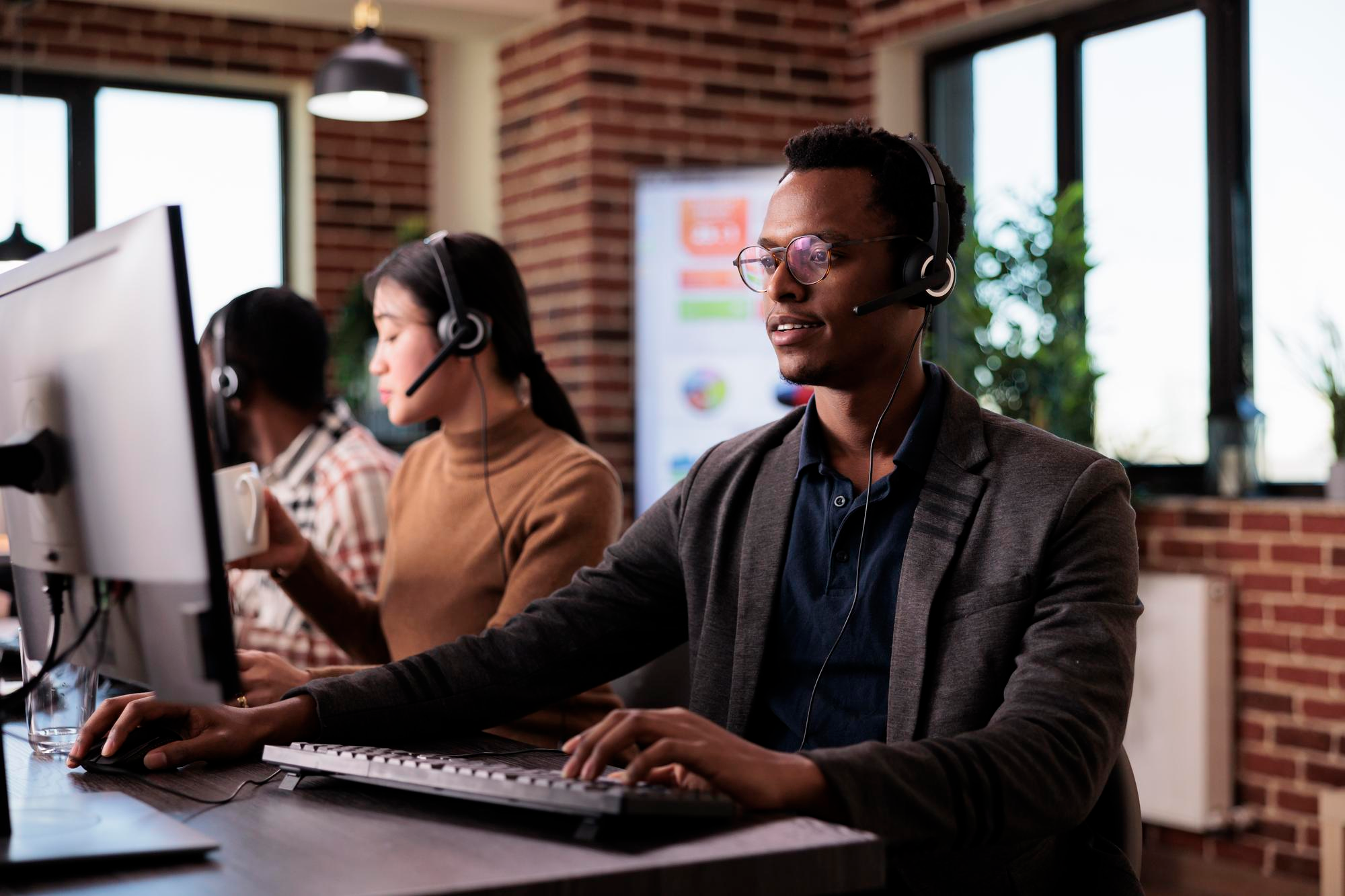 Digital Transformation of Clienteling and the Contact Center | Uptok Blog