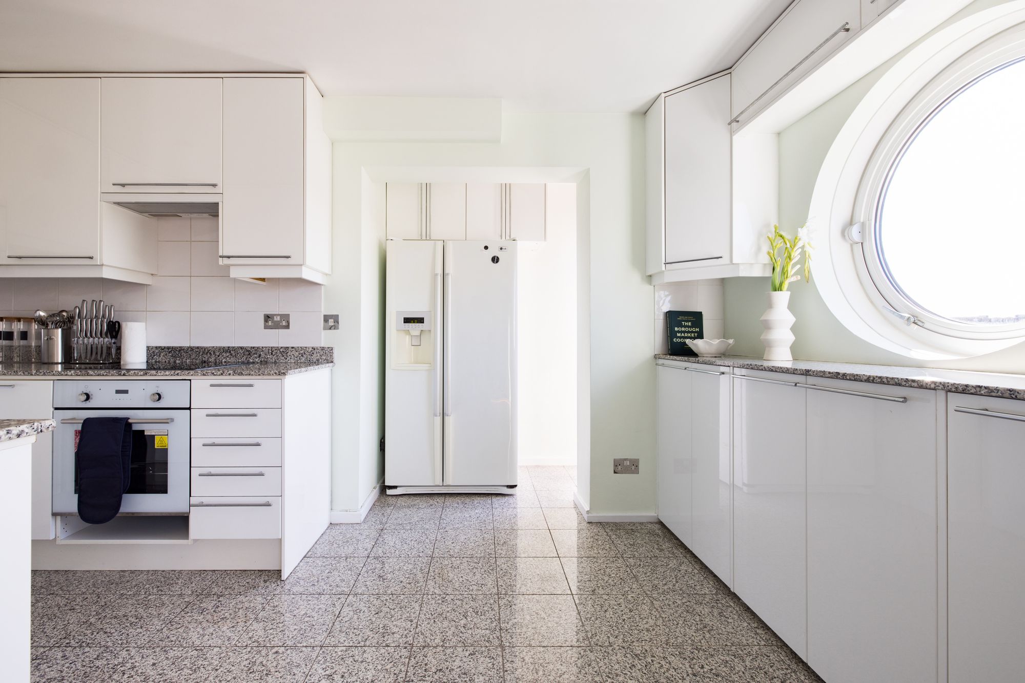 Newlands Quay Tower Hamlets, E1W Akai Homes