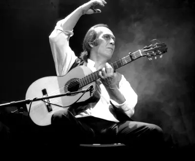What are the Best Acoustic Guitar Strings?