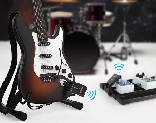 Best Wireless Guitar System For The Money – Top 4 Reviews