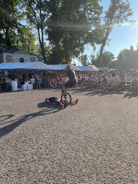 Exhibiční srpnový maraton