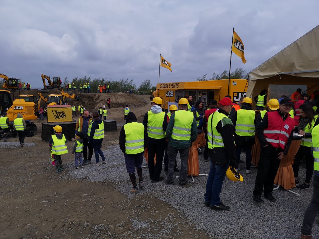 JCB X-SERIES DAYS
