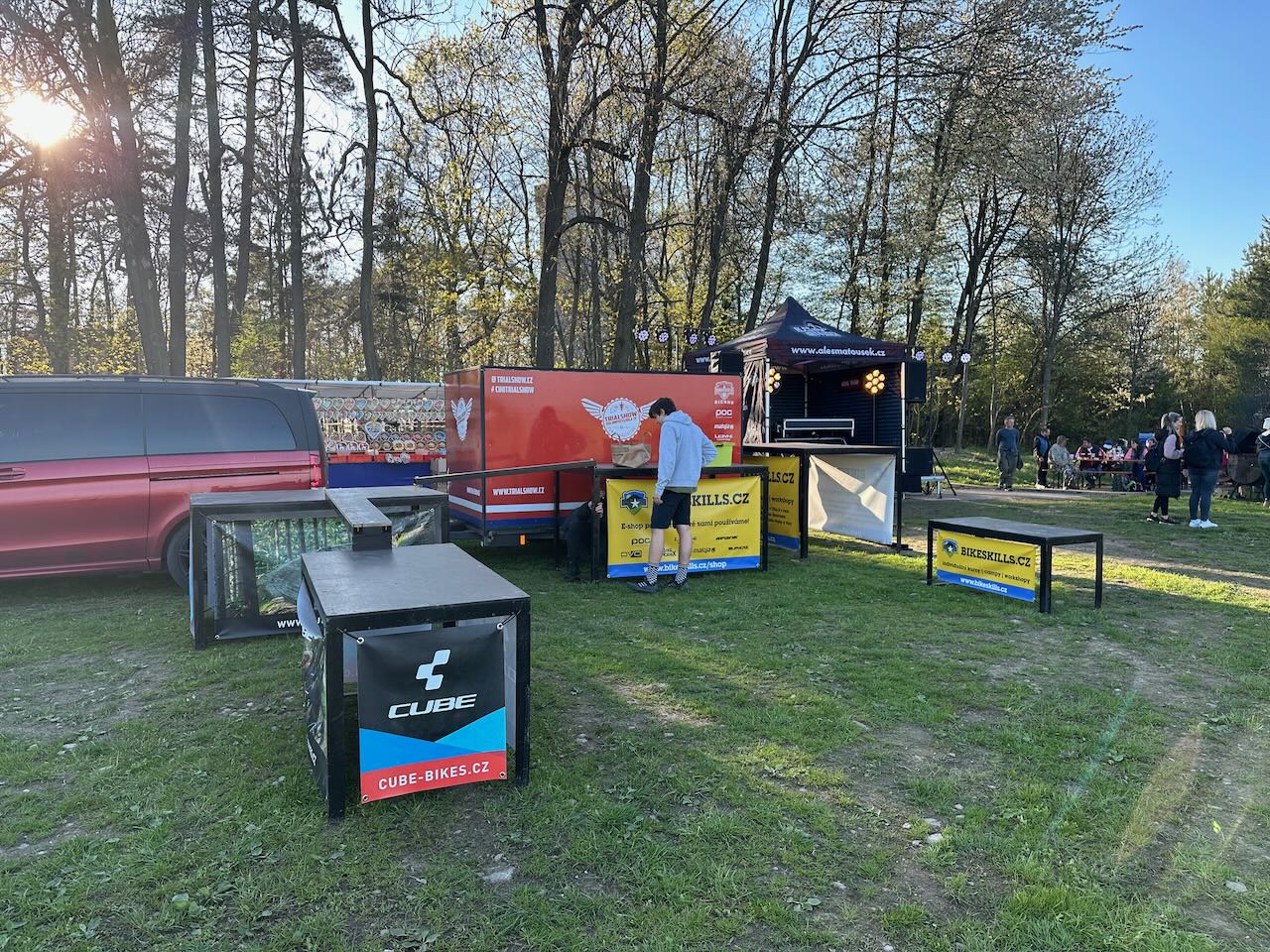 Exhibice rozhledna a Bikeskills campy