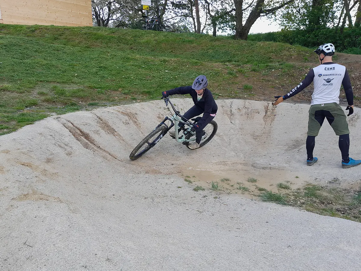 Exhibice rozhledna a Bikeskills campy