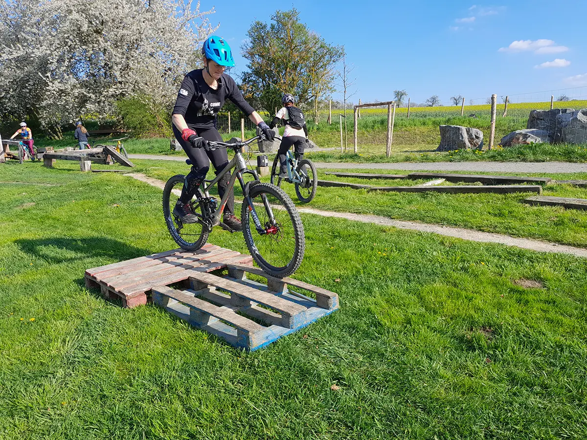 Exhibice rozhledna a Bikeskills campy