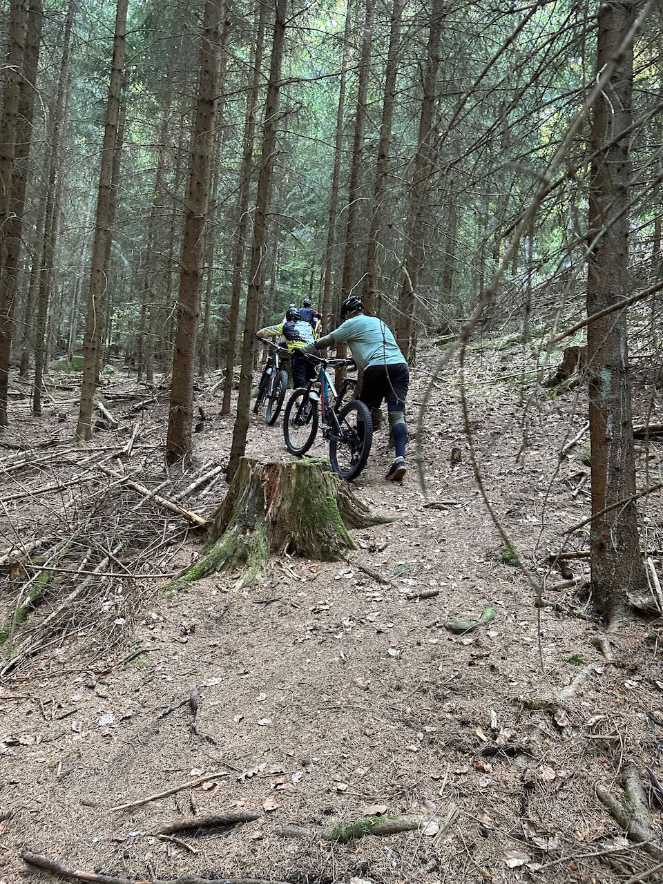 Campy Bikeskills a exhibice v lázních