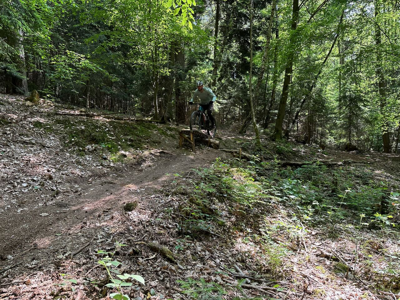 Campy Bikeskills a exhibice v lázních