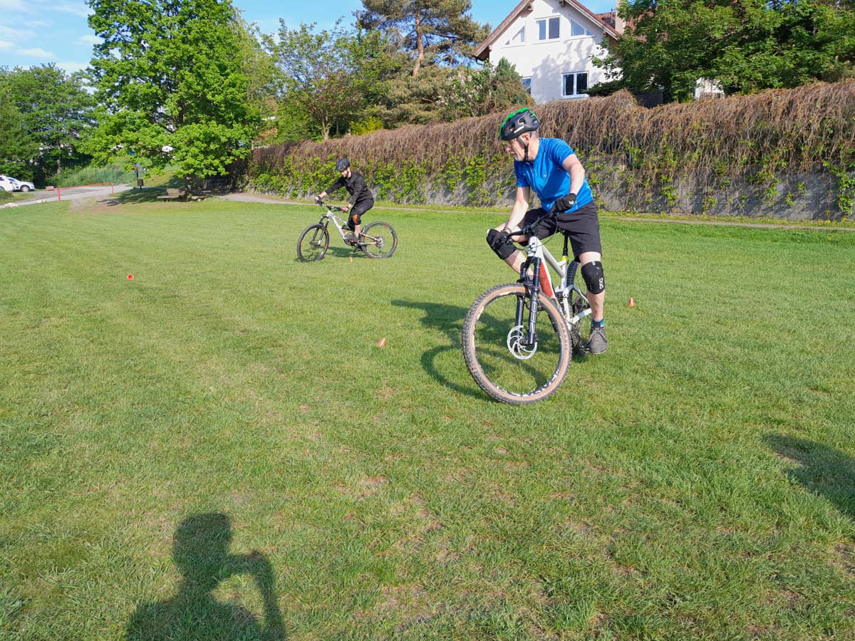 BIKESKILLS super fast camp
