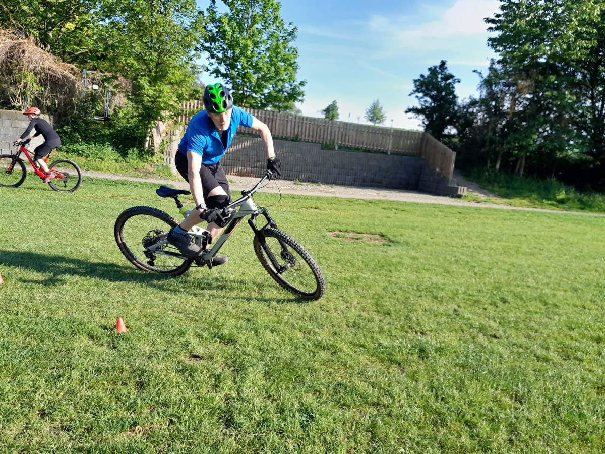 BIKESKILLS super fast camp