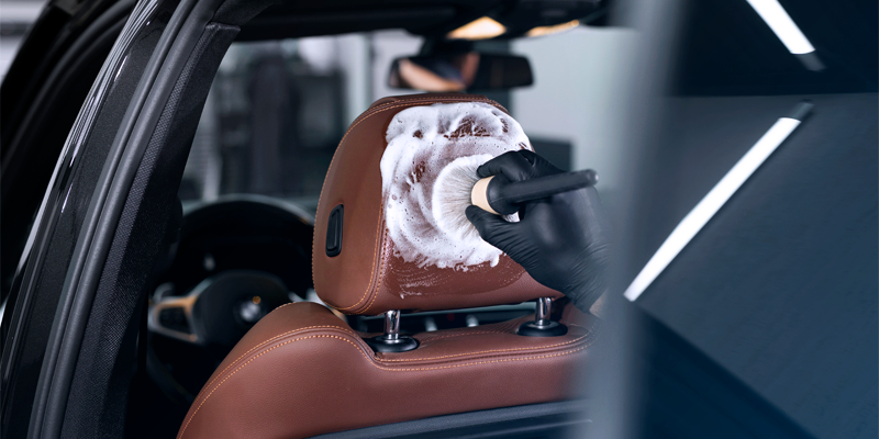 Lavado de tapiz del auto: cómo limpiarlos, productos claves y consejos