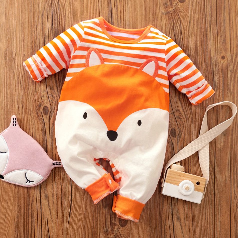 baby clothes with fox print