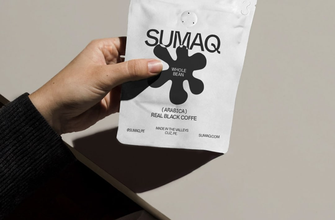 Sumaq Coffee by Tais Kahatt