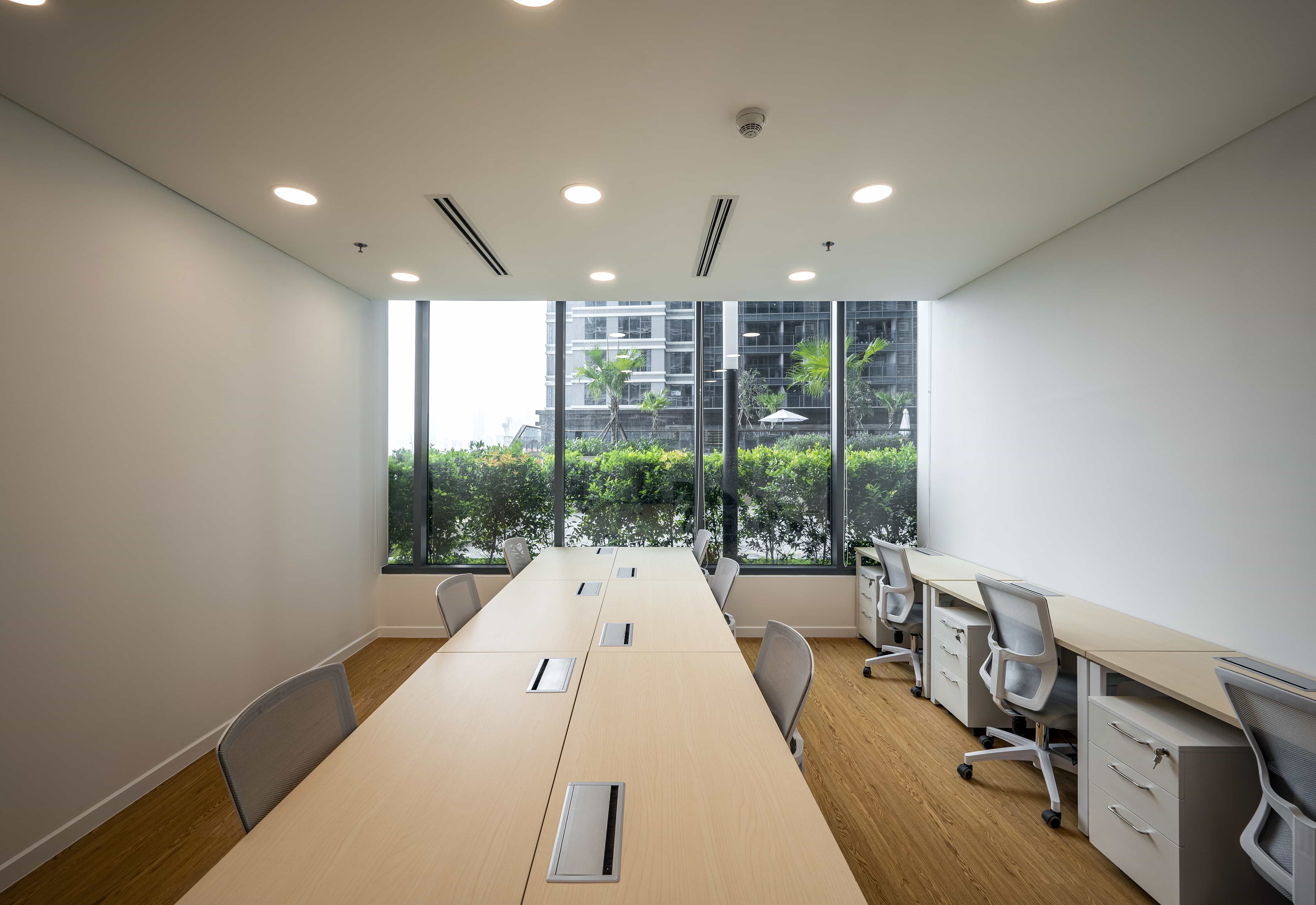 Sunwah Inno Center large private office