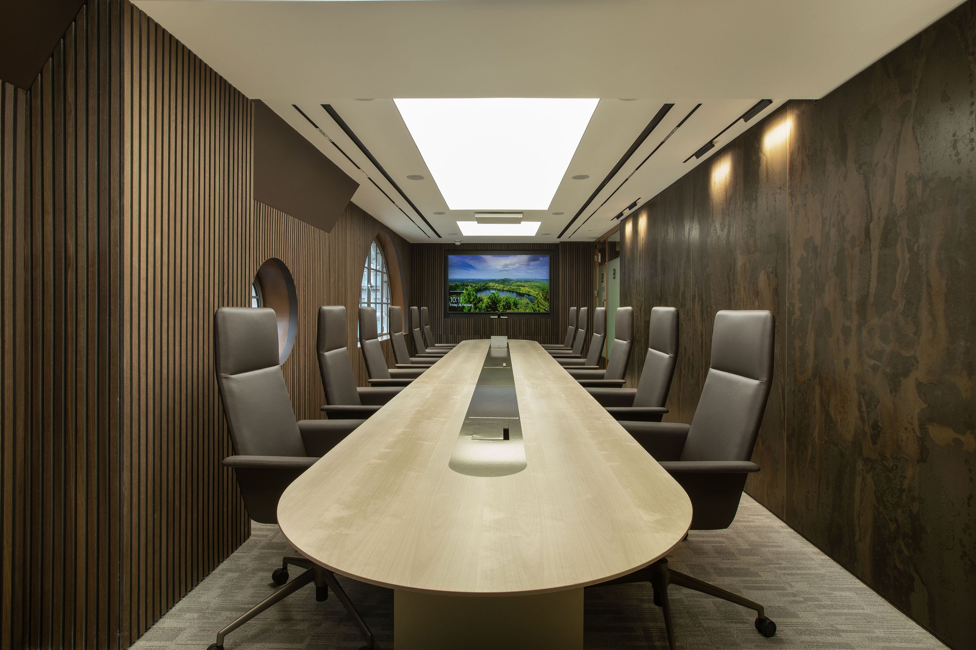 Collaborate London office furniture consultants
