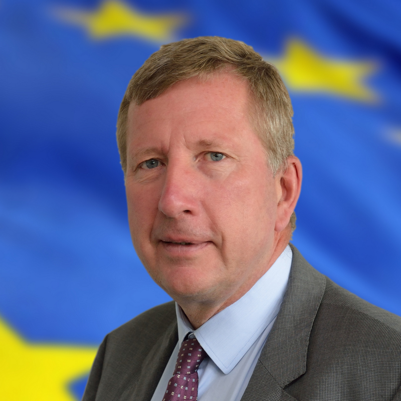 Pierre DELSAUX