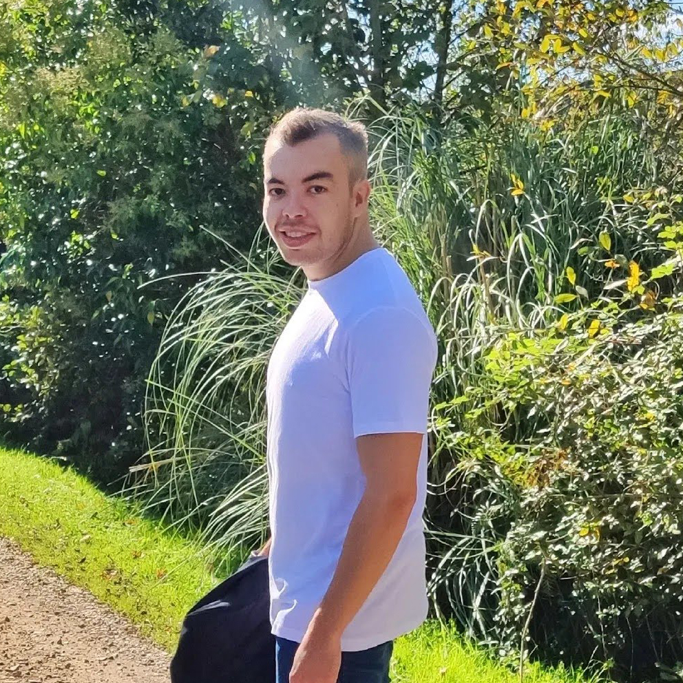 Profile picture of podcast host Borja