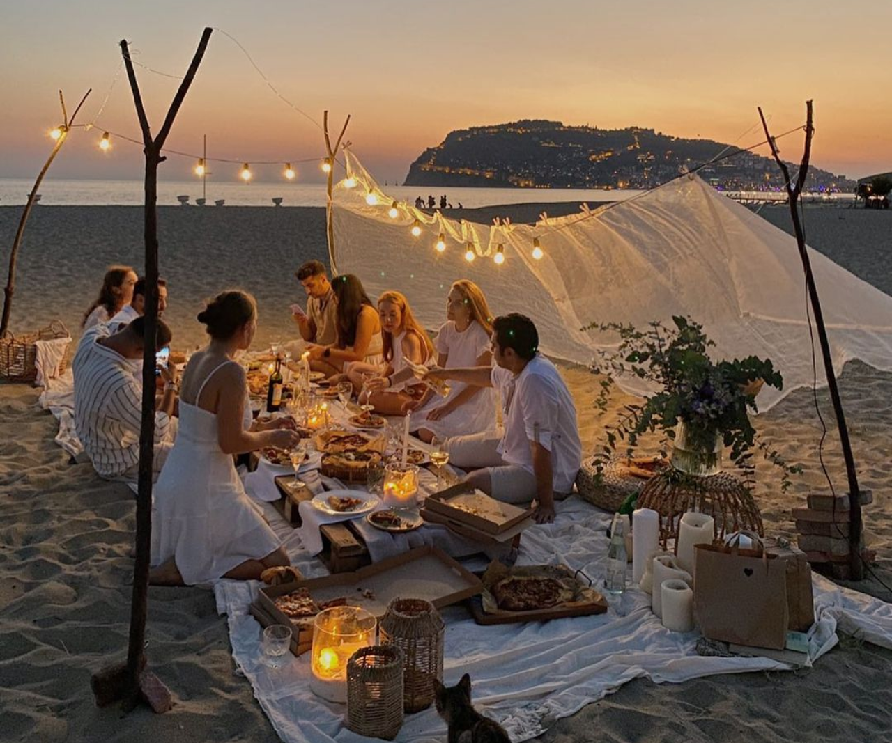 The must-know birthday party trends for 2023, according to party experts