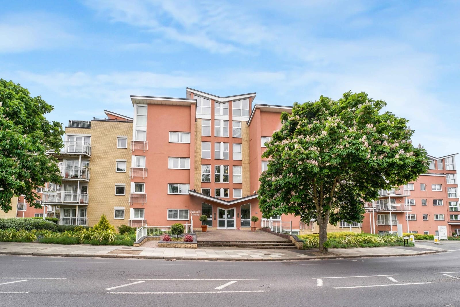 Luxury Properties Estate Agents Richmond Borough