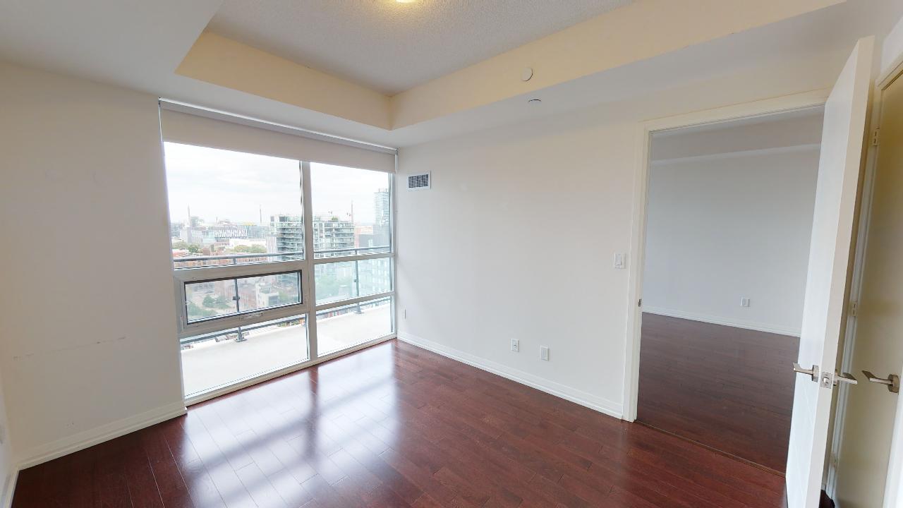condo house room
