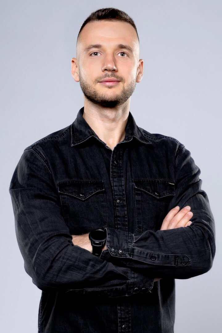 Photo of Miro in black outfit