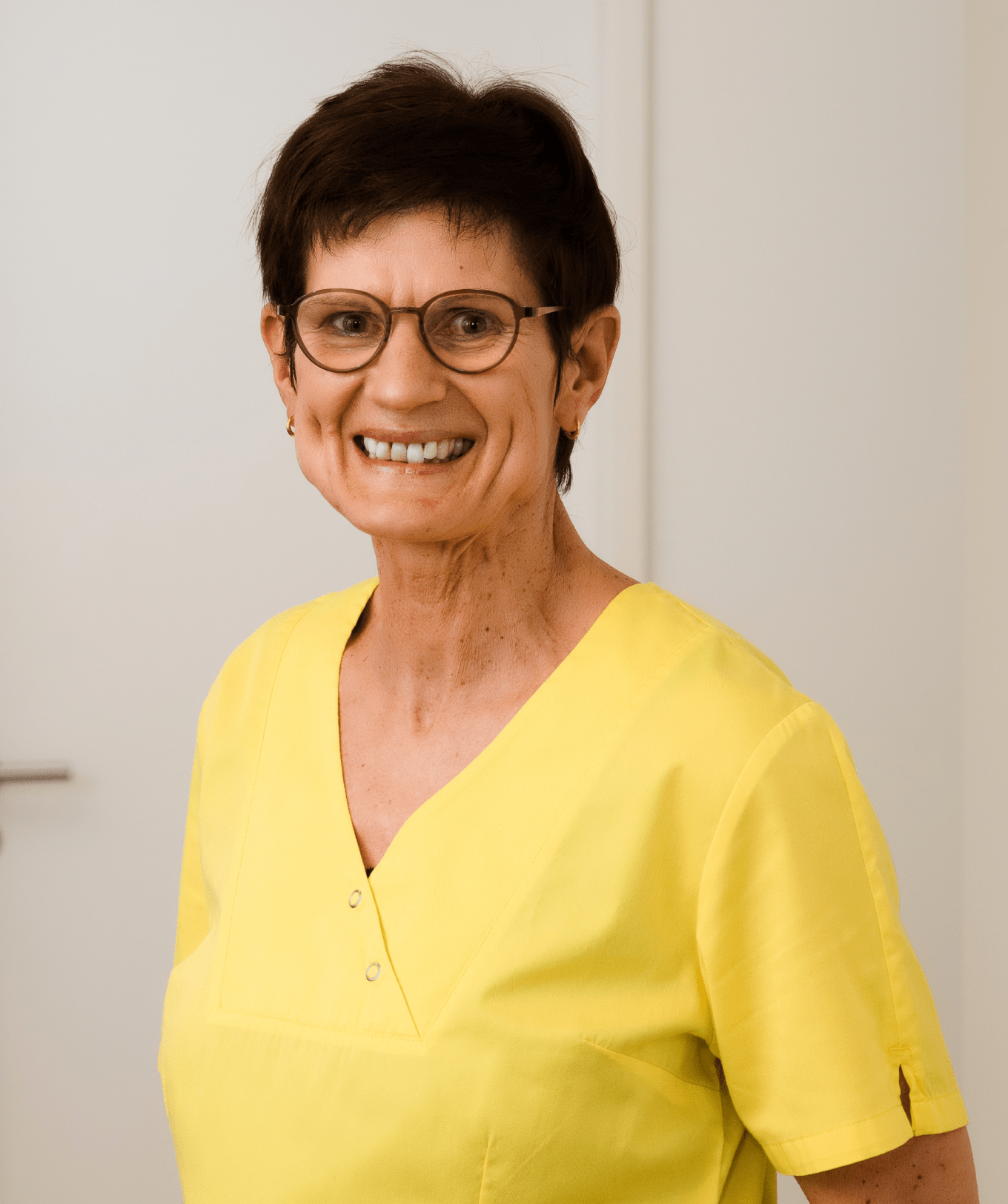 Frau B. Hezinger-Köhler