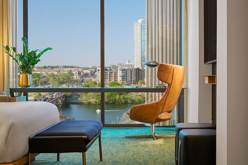 Luxury Austin TX Hotel The Loren Hotel