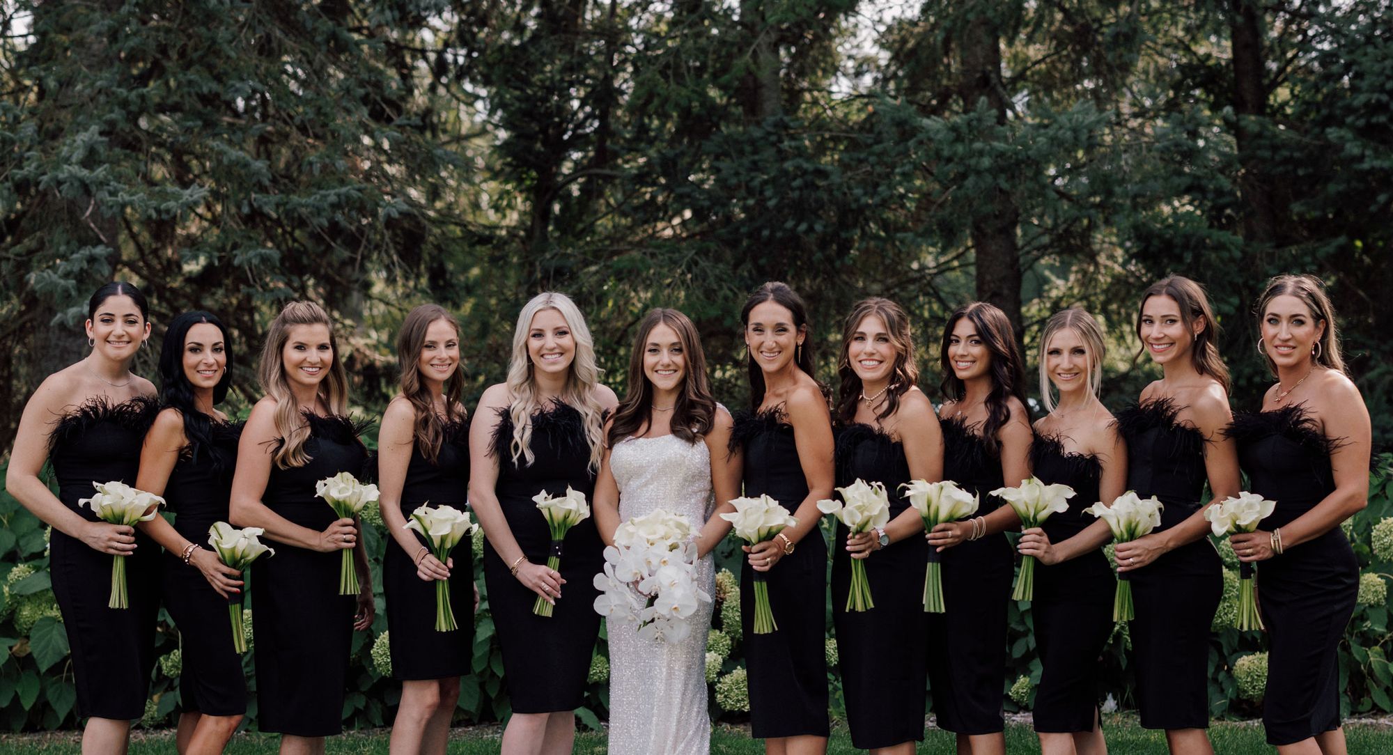 wedding-packages-red-coat-ladies-detroit-wedding-planner