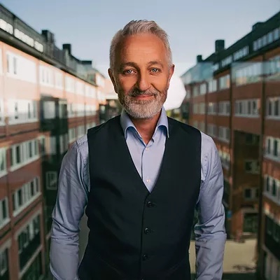 Malcolm Larri