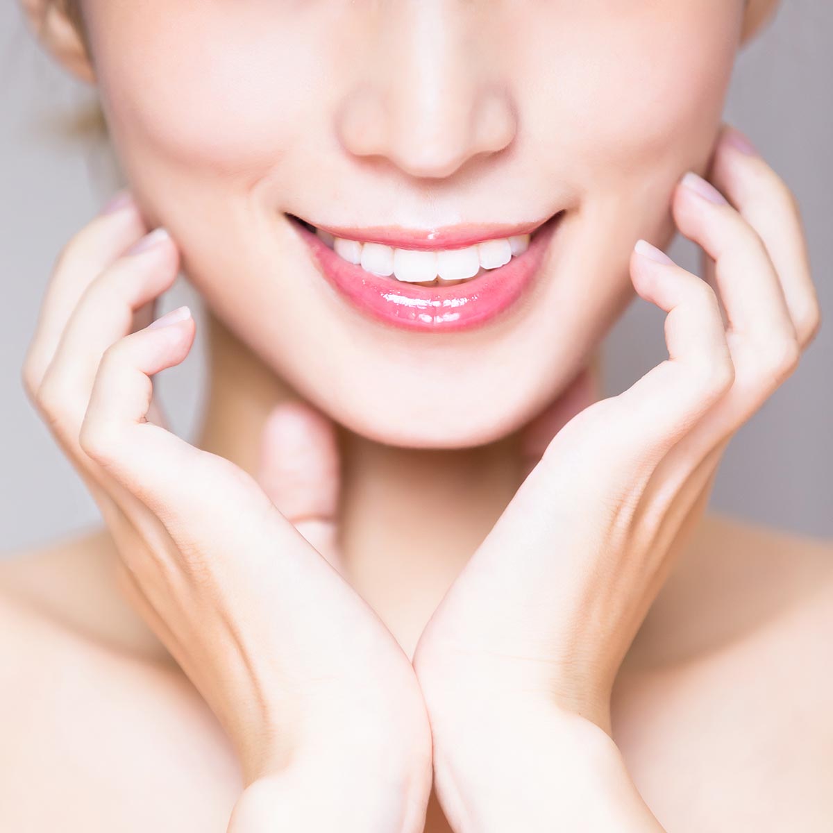 Facial Slimming und Botox für Kaumuskel, Botox gegen Bruxismus Zähneknirschen. Ihr Schönheitschirurg in Berlin