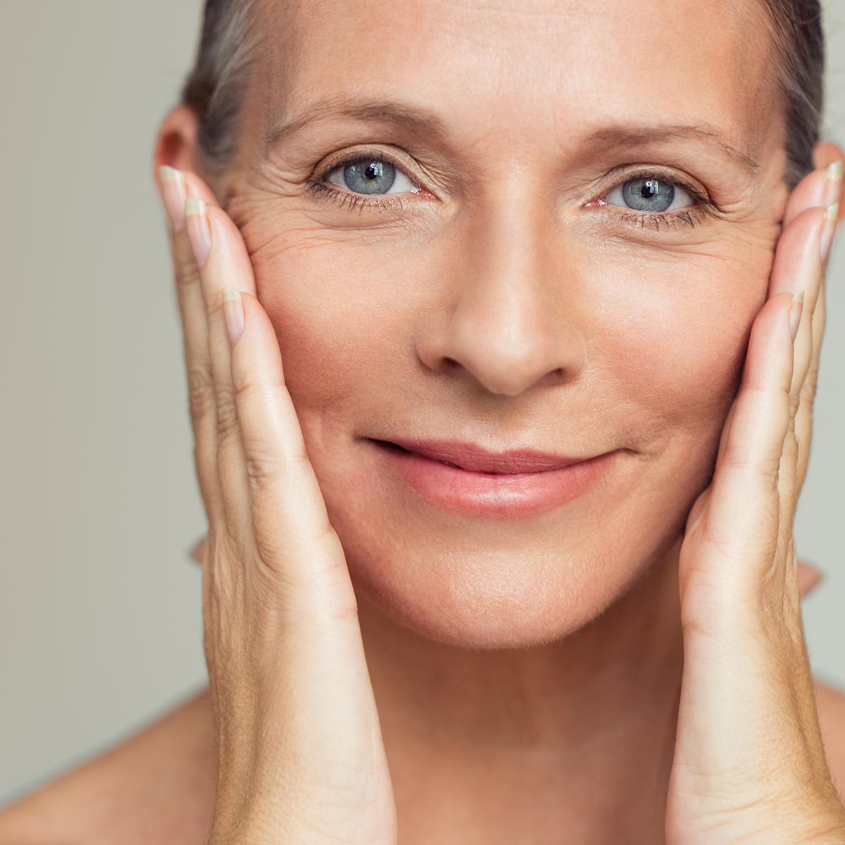 Gesichtsstraffung und Halsstraffung, Facelift Berlin, Full- / Teil-Facelifting, Schonende Methode zur Gesichtsstraffung, Hautstraffung