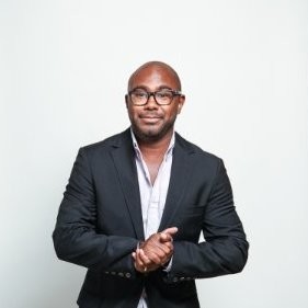 Headshot Vaughn Blake