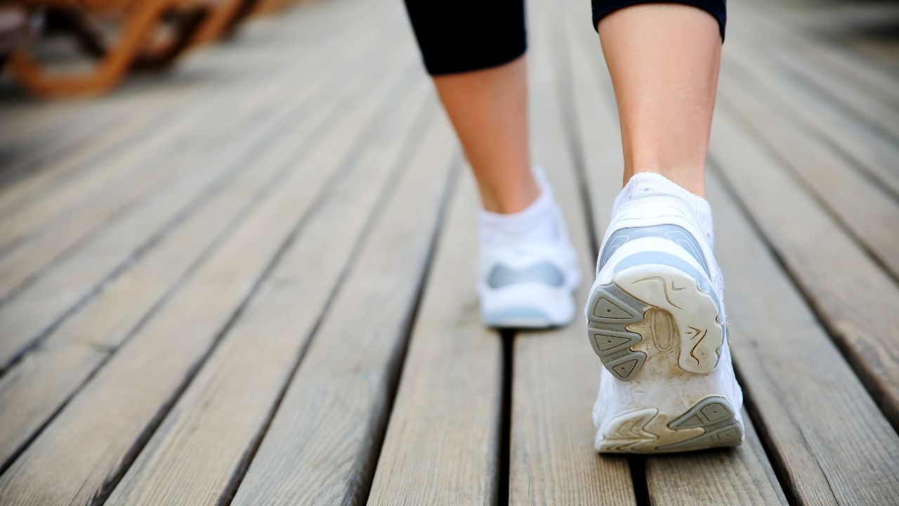 Top 9 Ways to Relieve Leg Cramps Caused by Varicose Veins iThriveveins