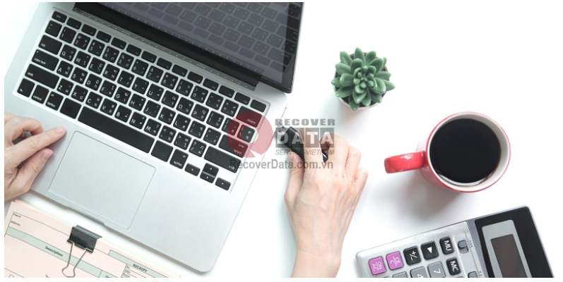 cach cuu du lieu usb 1