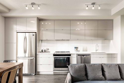 Contemporary Kitchen Cabinets Calgary - Modern Kitchen Cabinets - Custom Contemporary Kitchen ...