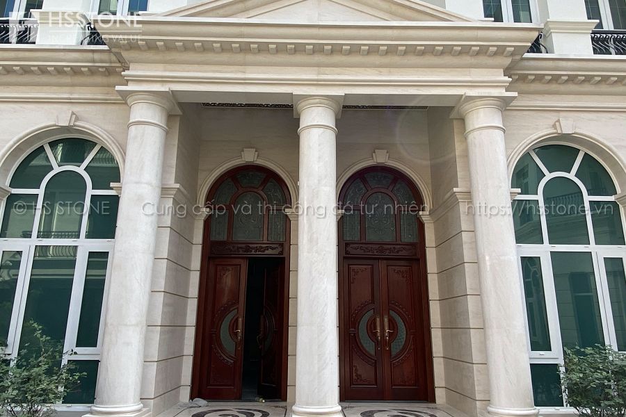 đá marble ốp amwtj tiền tòa nhà