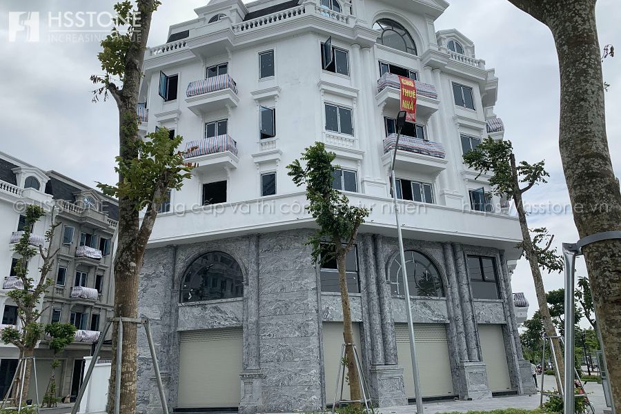 đá ốp amwtj tiền tòa nhà