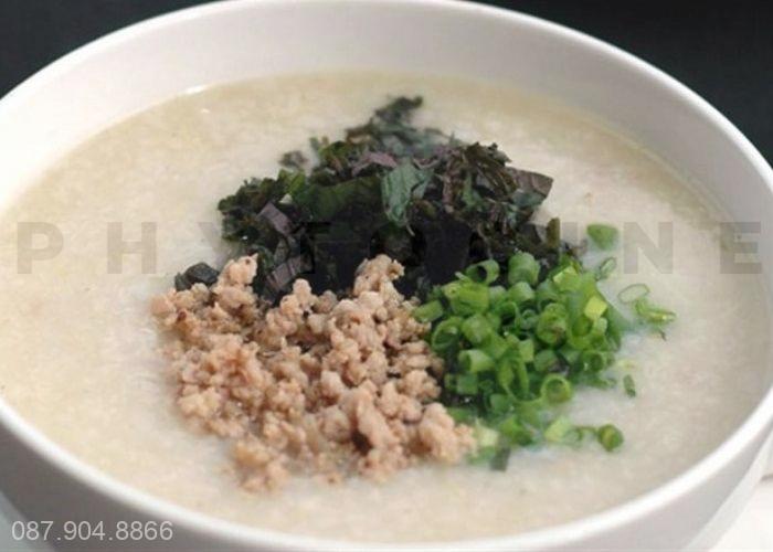 Món cháo gì ngon mà phù hợp với bé bị viêm phế quản- Cháo thịt tía tô