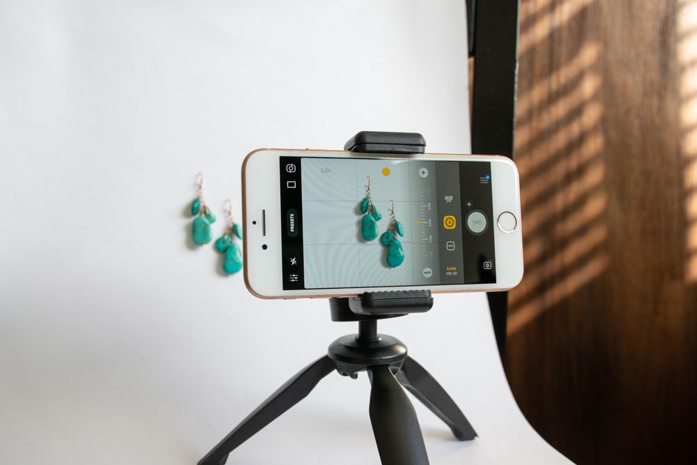 tripod for product photography