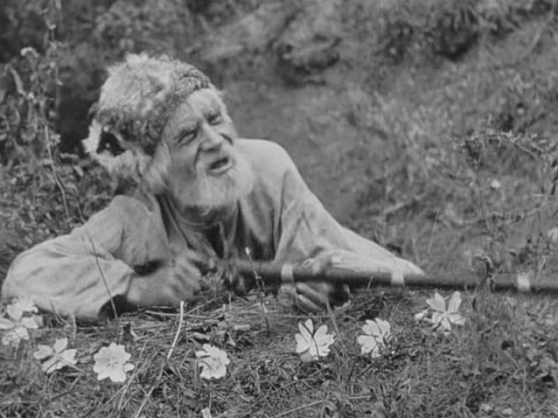 Звенигора» — FILMAR.ONLINЕ - ІСТОРІЯ КІНО В ОДЕСІ