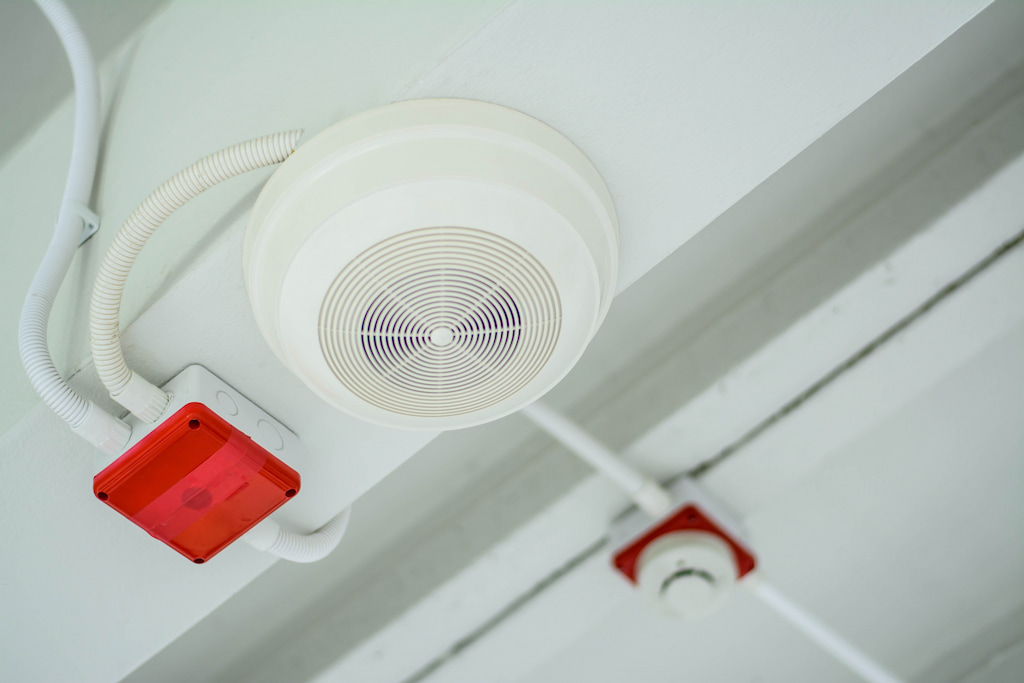 how does fire alarm work