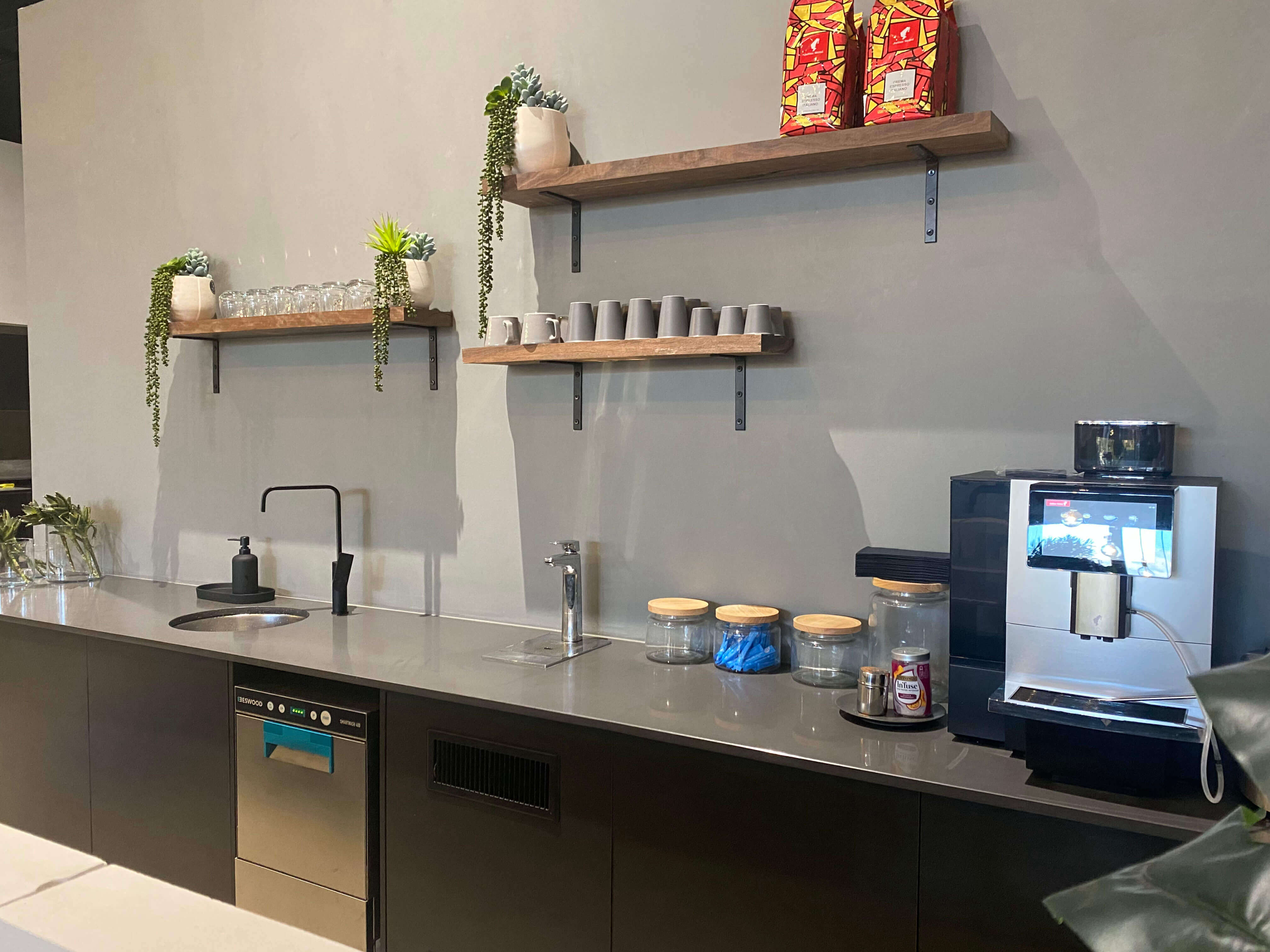 Coffee bar