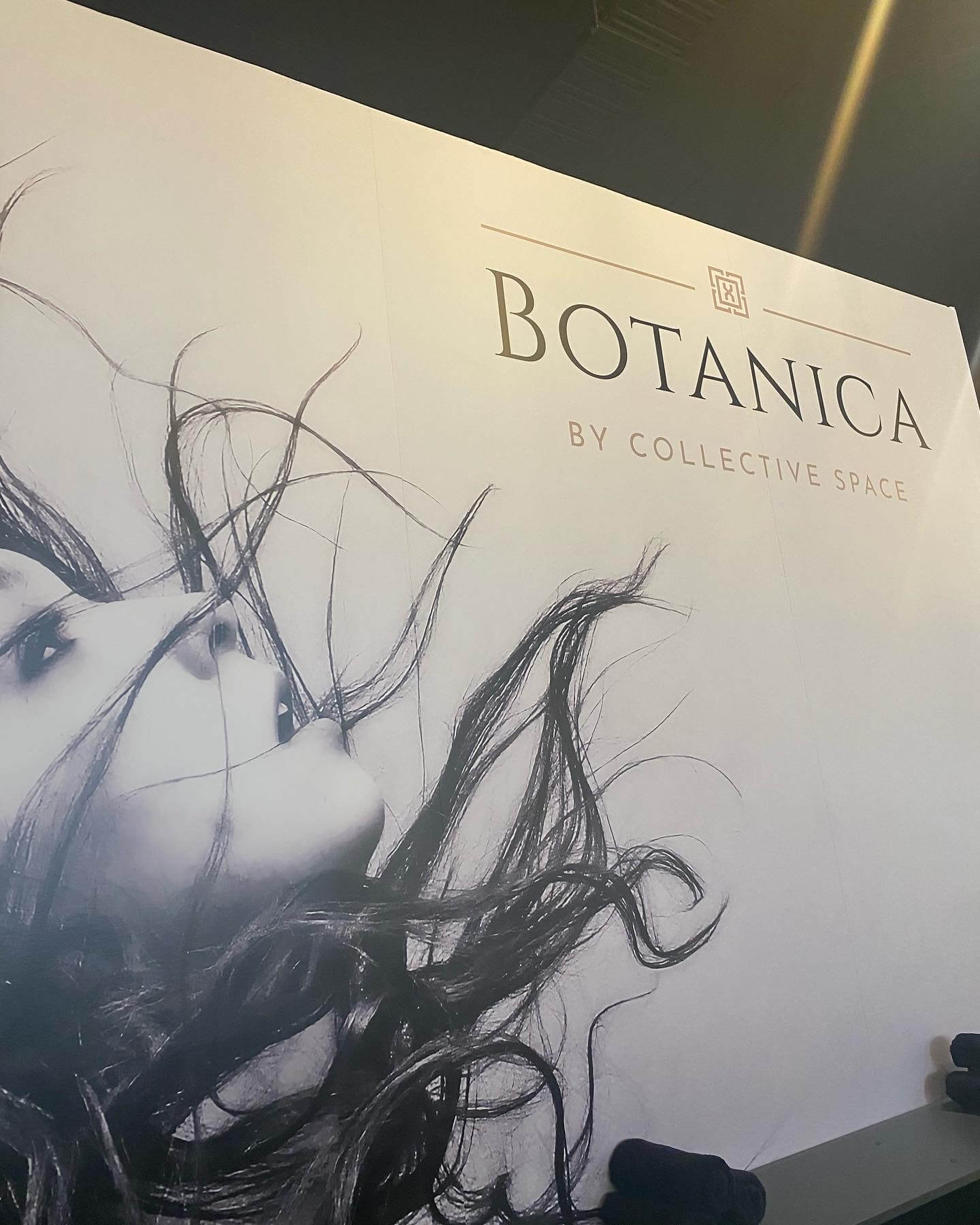 Botanica back wall art